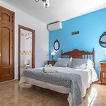 فيلة Manuel In